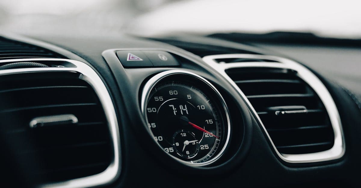 مشکی Porsche Cayenne