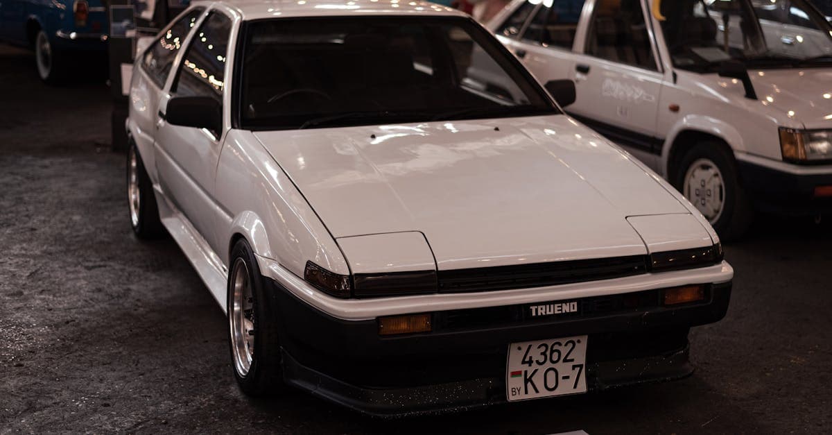 آبی Toyota Corolla