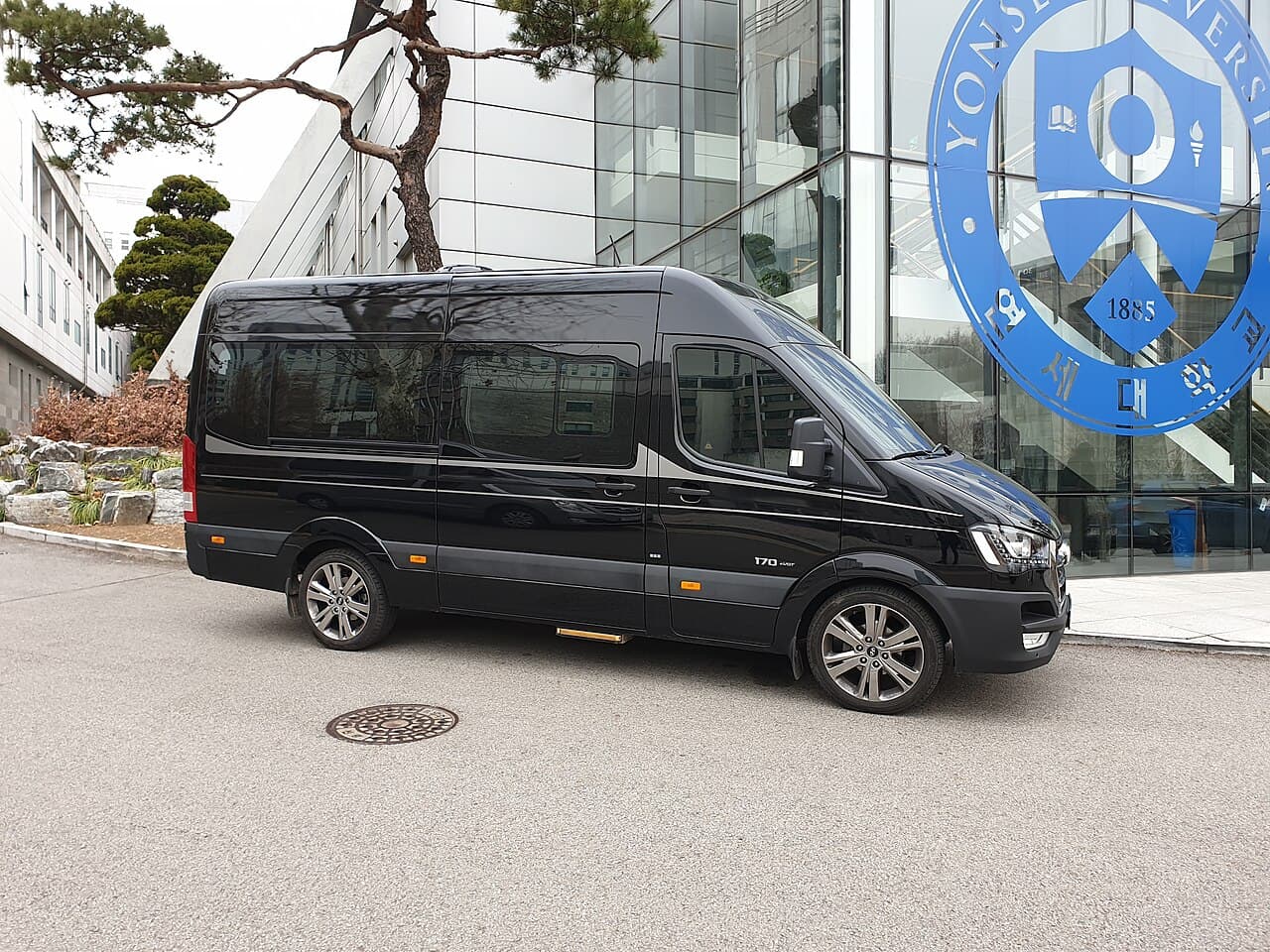 Hyundai H350