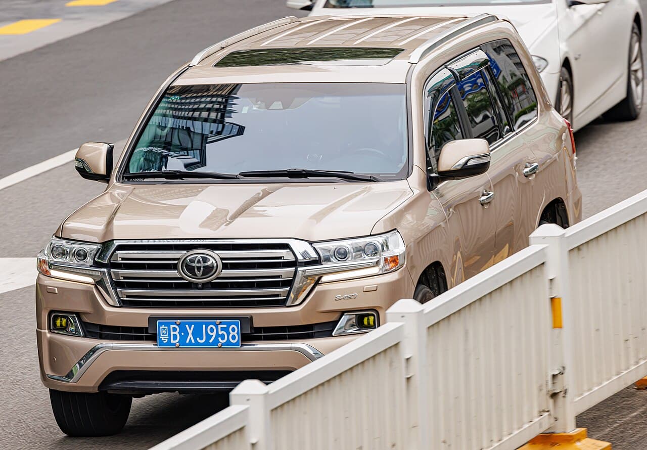 Toyota Land Cruiser