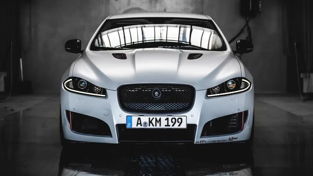 جگوار XF