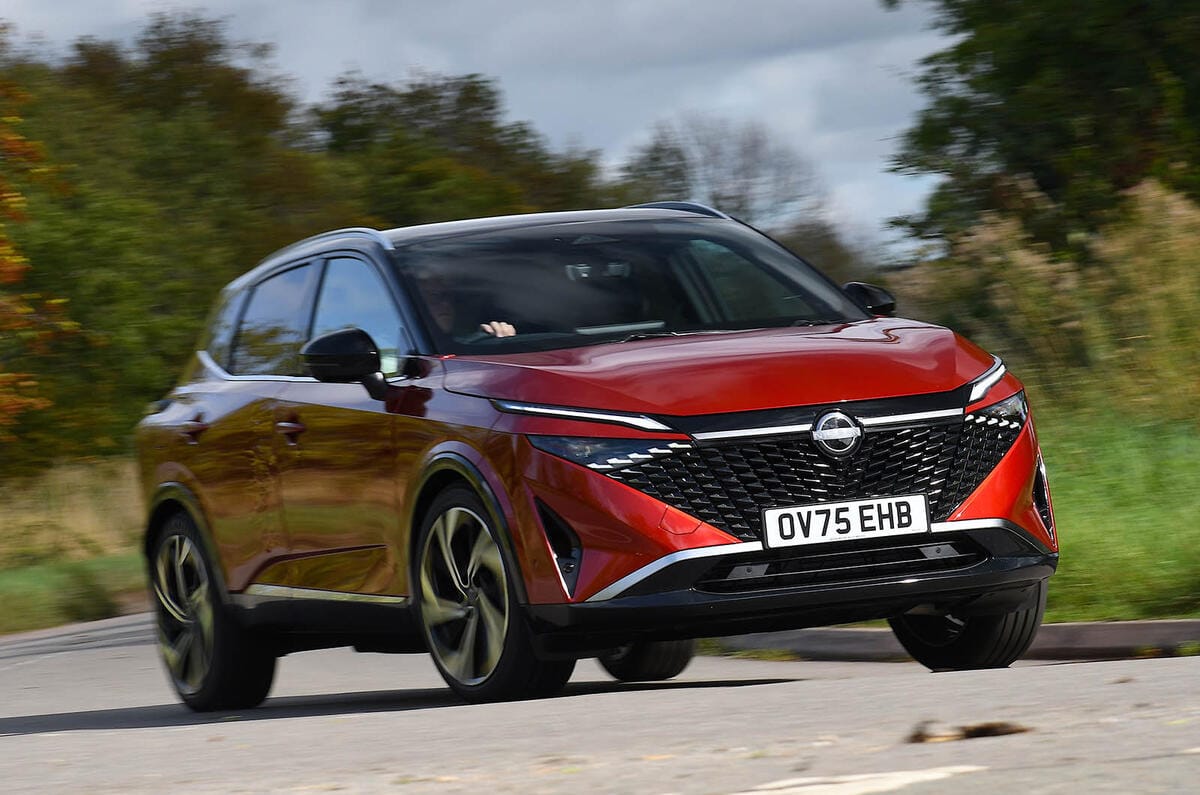 Nissan Qashqai e Power review 2025 01 front cornering