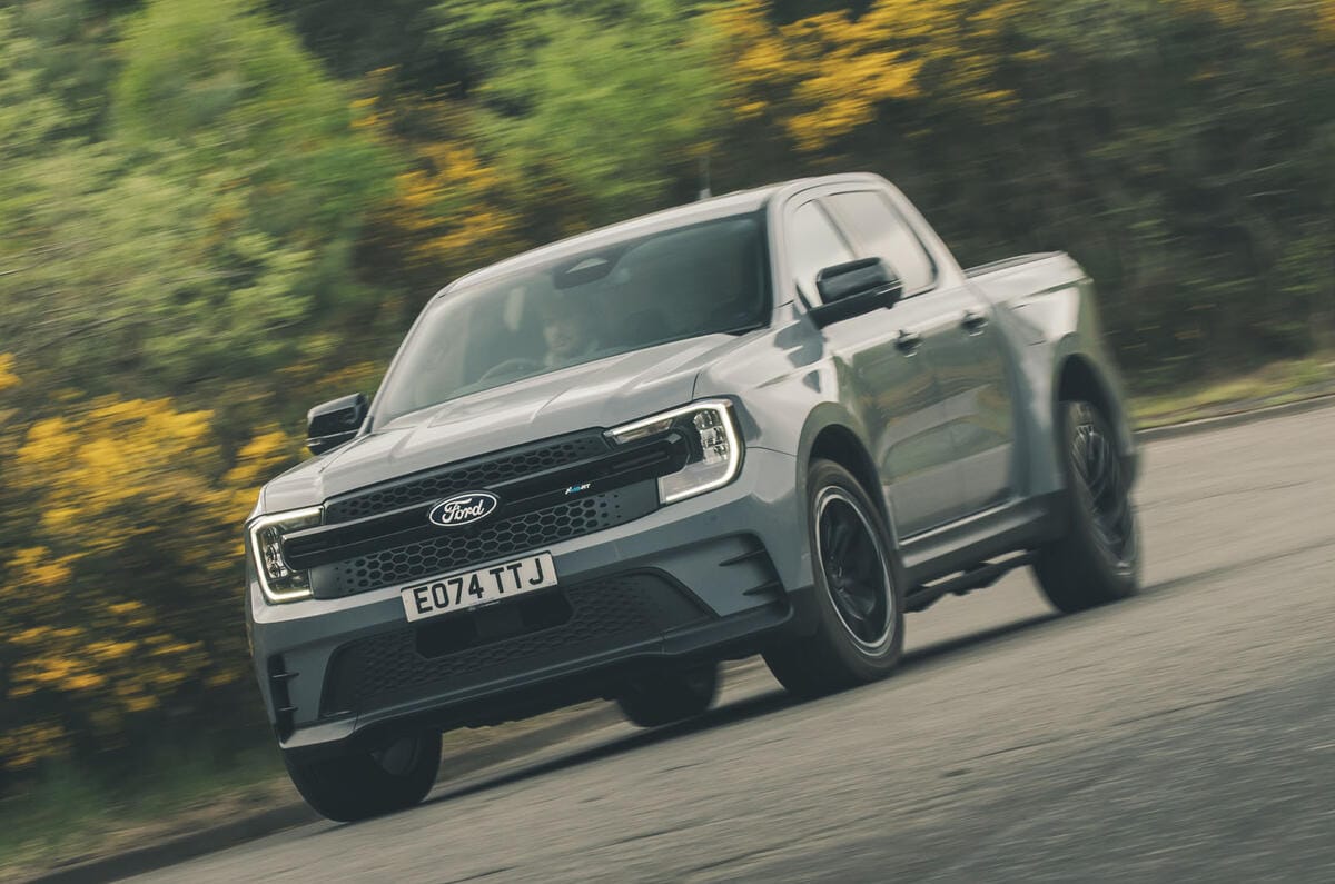 بررسی کامل فورد رنجر MS-RT ۲۰۲۵: وانت اسپرت لوکس با قلب دیزلی قدرتمند