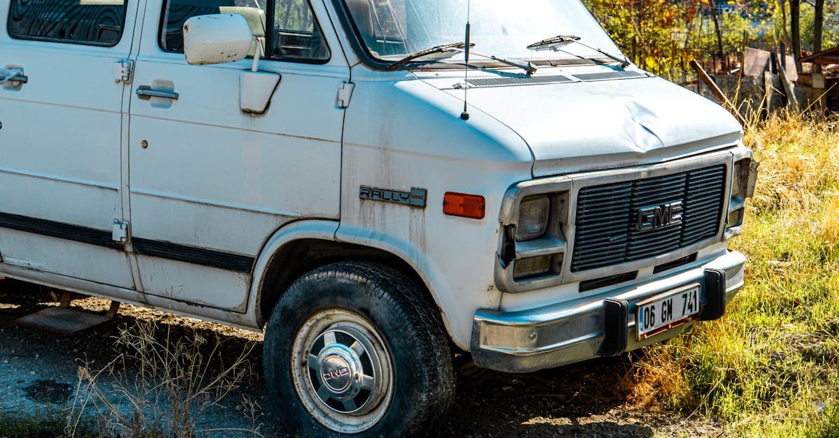 سفید GMC Yukon